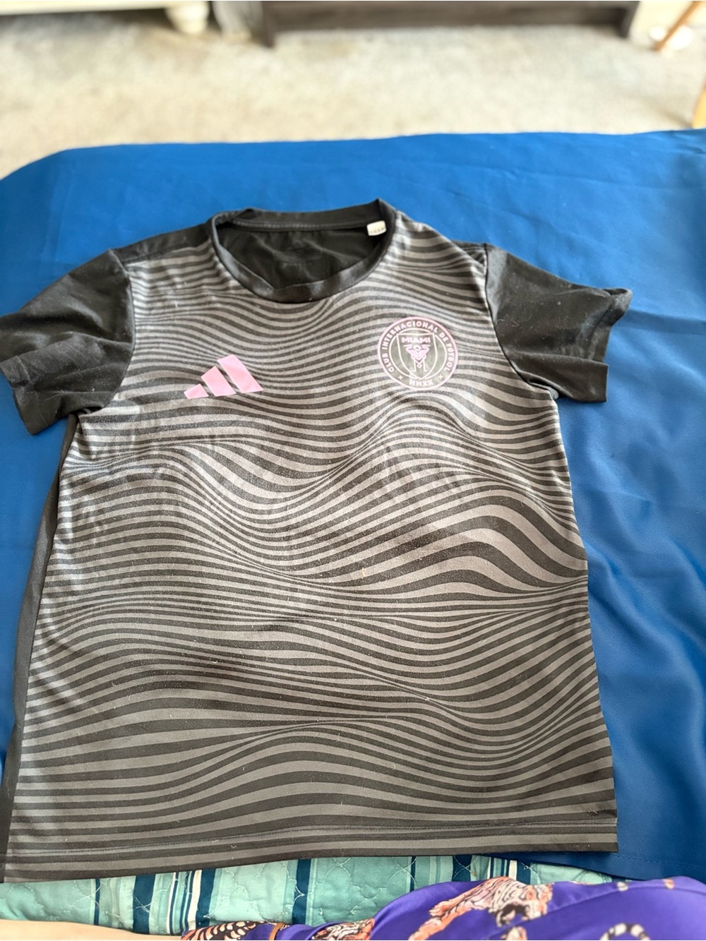 Adidas Inter Miami CF Lionel Messi #10 Jersey Pink/Black Size Small